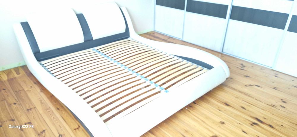 Łóżko do sypialni 180cm 200cm bez materaca