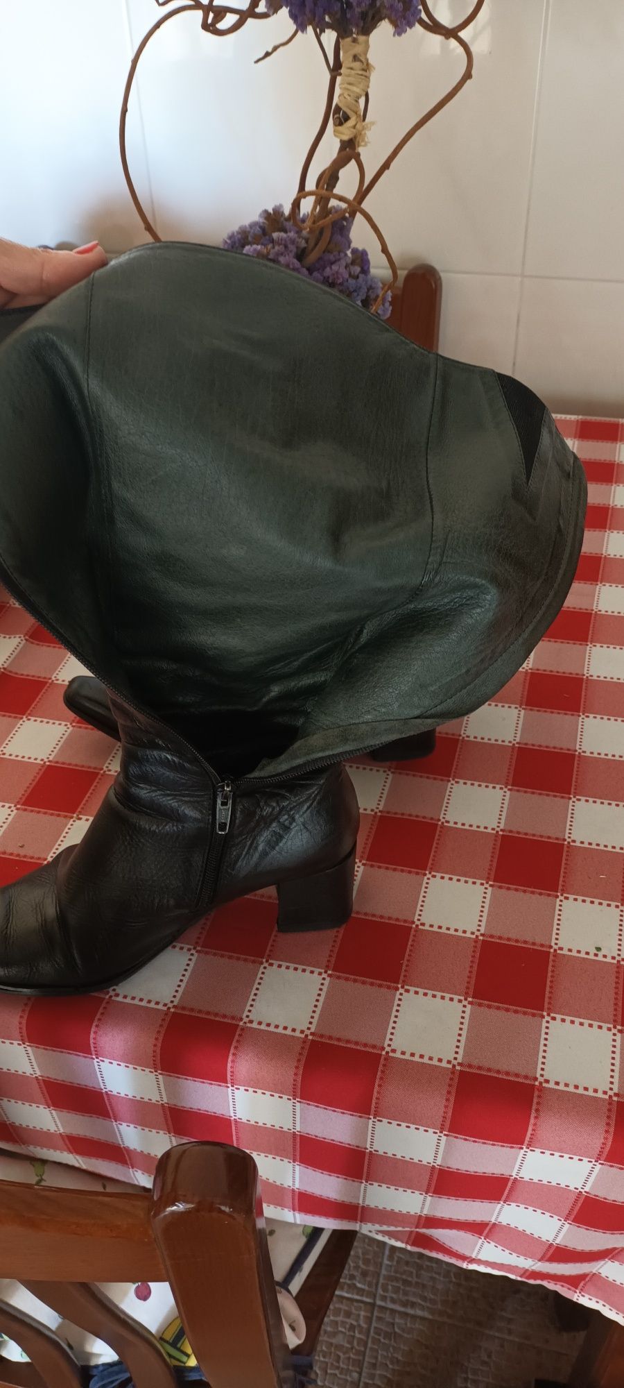 Botas Senhora em pele genuína de cano alto