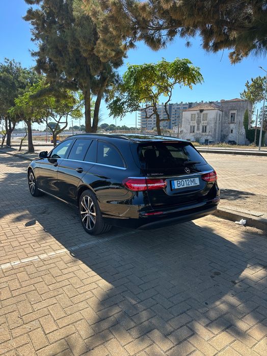 Mercedes-Benz E300de Hybrid Plug-in