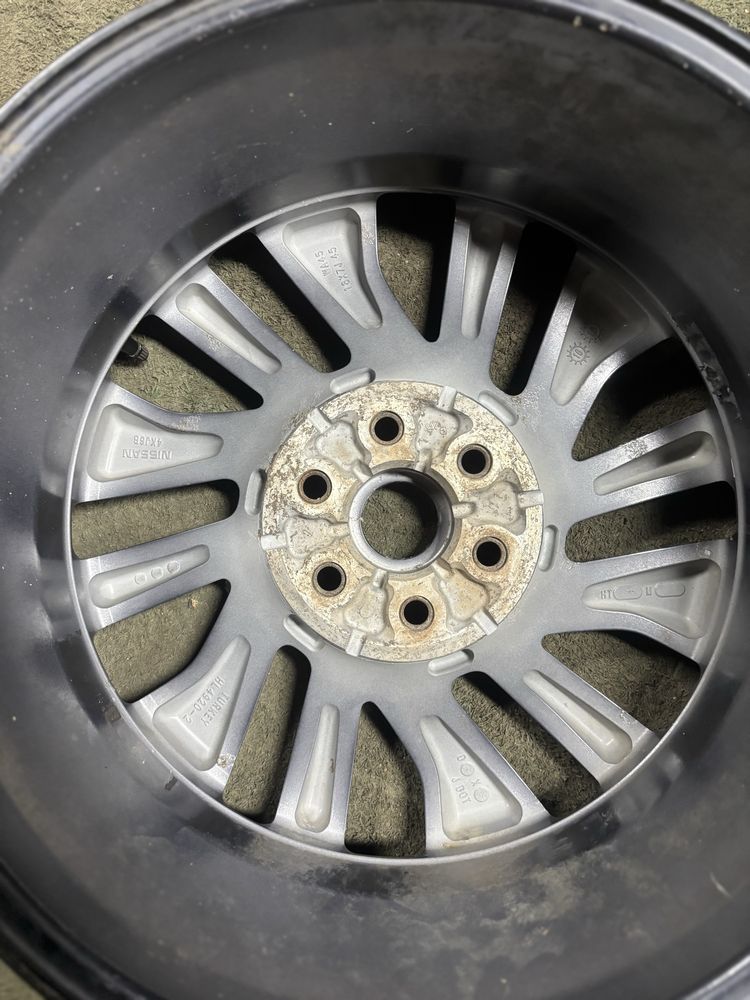 7J18 ET45 6x114,3 NISSAN NAVARA NP300 PTHFINDER TERRA felga aluminiowa