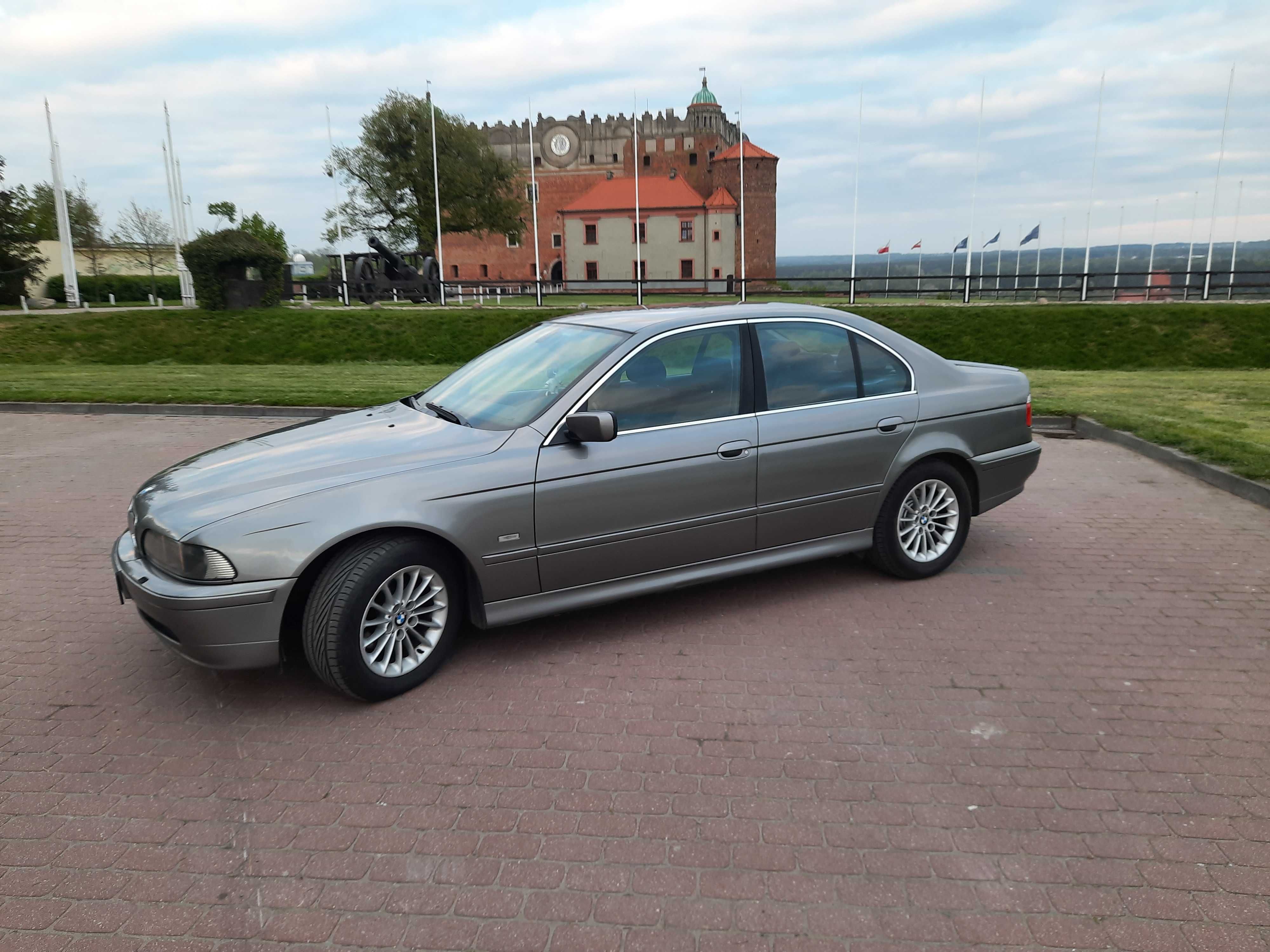 BMW E39 525i 192 KM M54 manual xenon - prawie 10 lat w jednych rękach