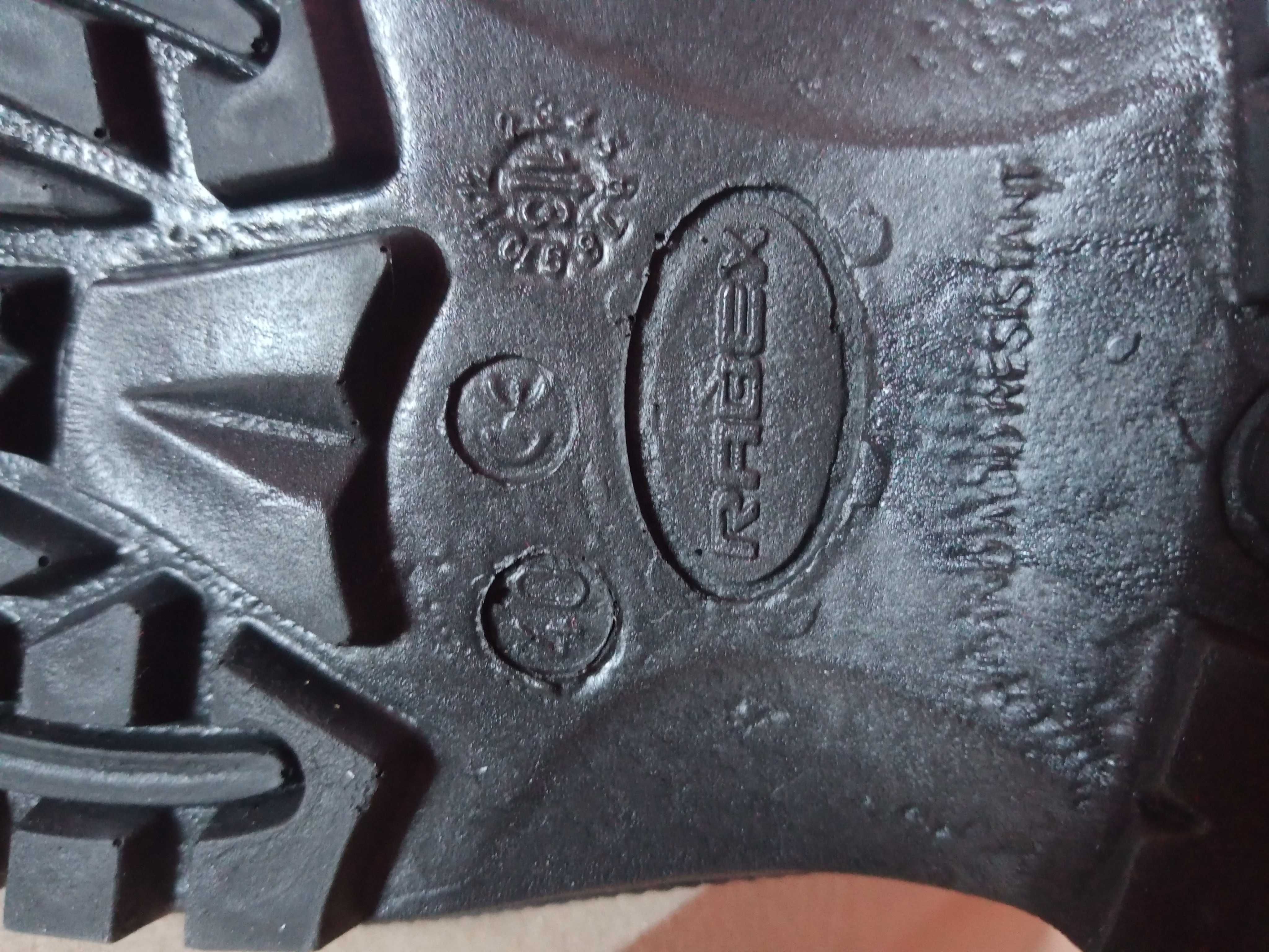 Buty robocze rozmiar 40 Nowe nosek metalowy, zapinanie. Firma Rabex