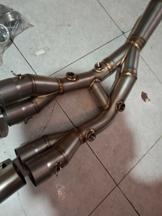 Linha de escape para BMW s1000xr