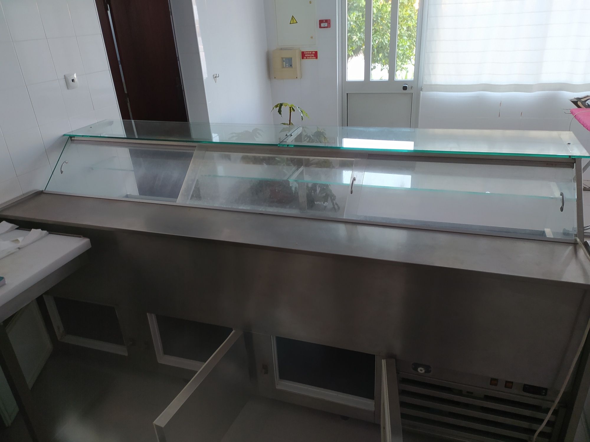 Vitrine refrigerada
