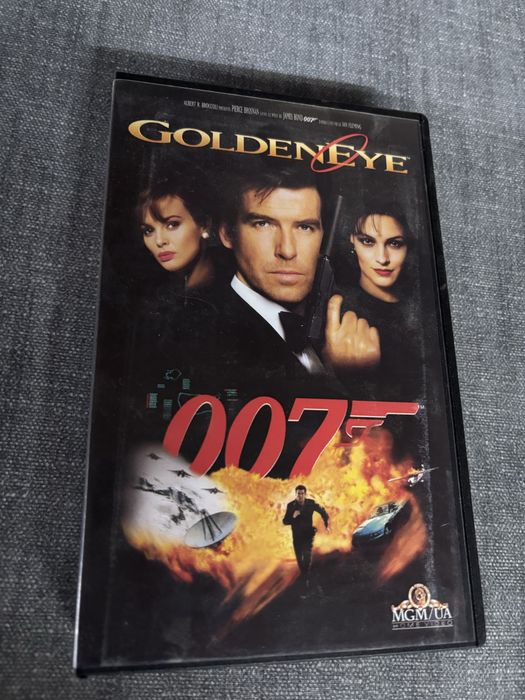 Vhs Original 007 em frances