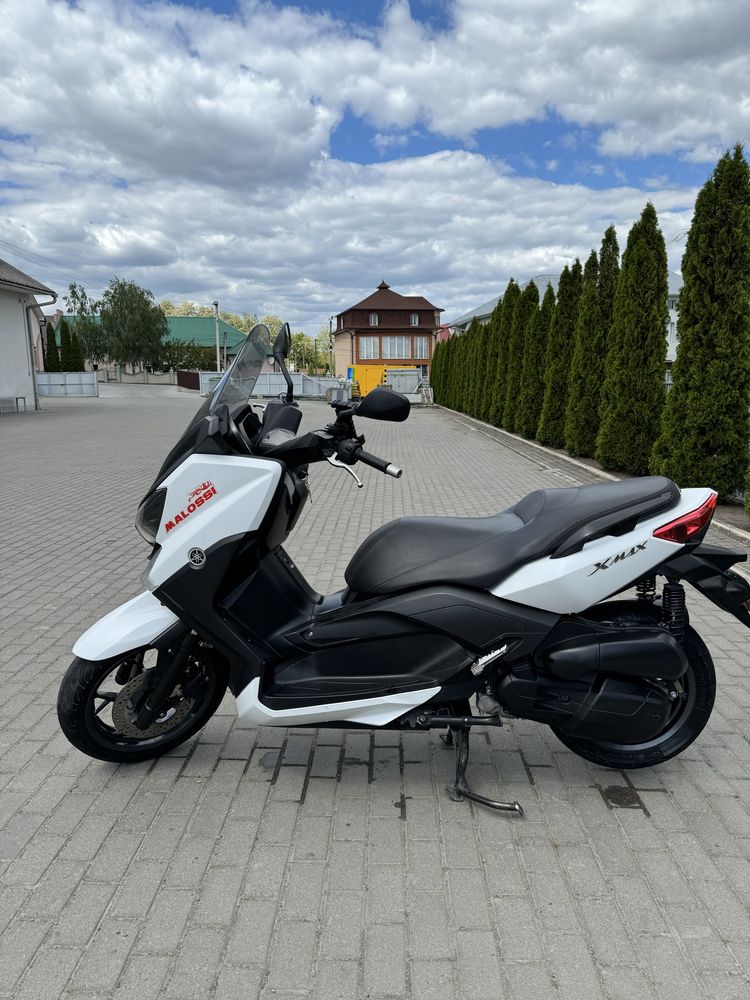 Yamaha X max 250 2016(300,400)