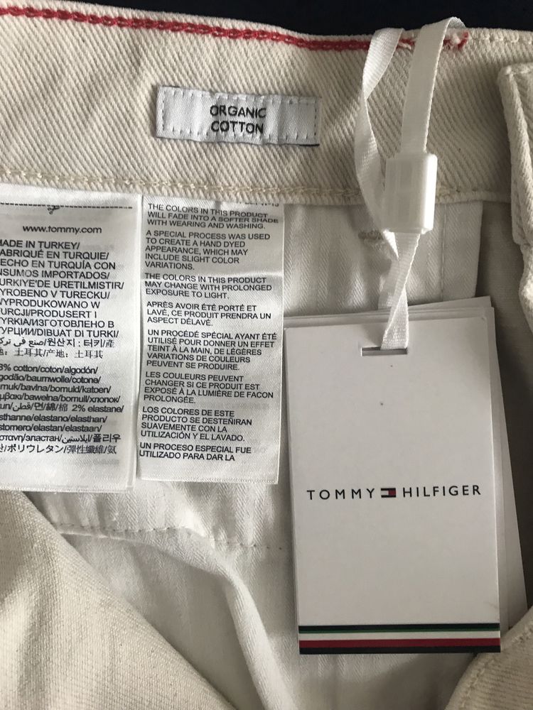 Tommy Hilfiger. Белые джинсы. Брендовые Оригинал Новые. Размер 29. США