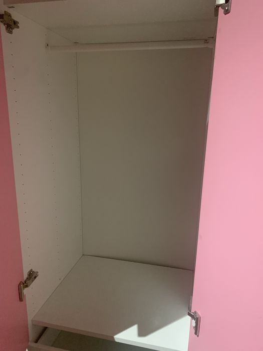 Guarda roupa rosa IKEA