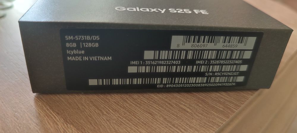 Sprzedam Samsunga Galaxy S25 FE