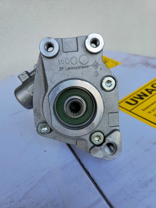 Pompa wspomagania AUDI A6 C6 4.2 jak nowa!