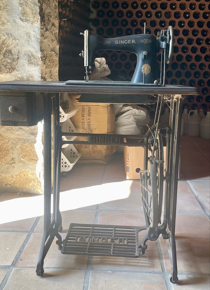 Maquina de costura Singer vintage