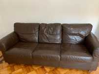 Sofá em pele castanha – 3 lugares – 100€