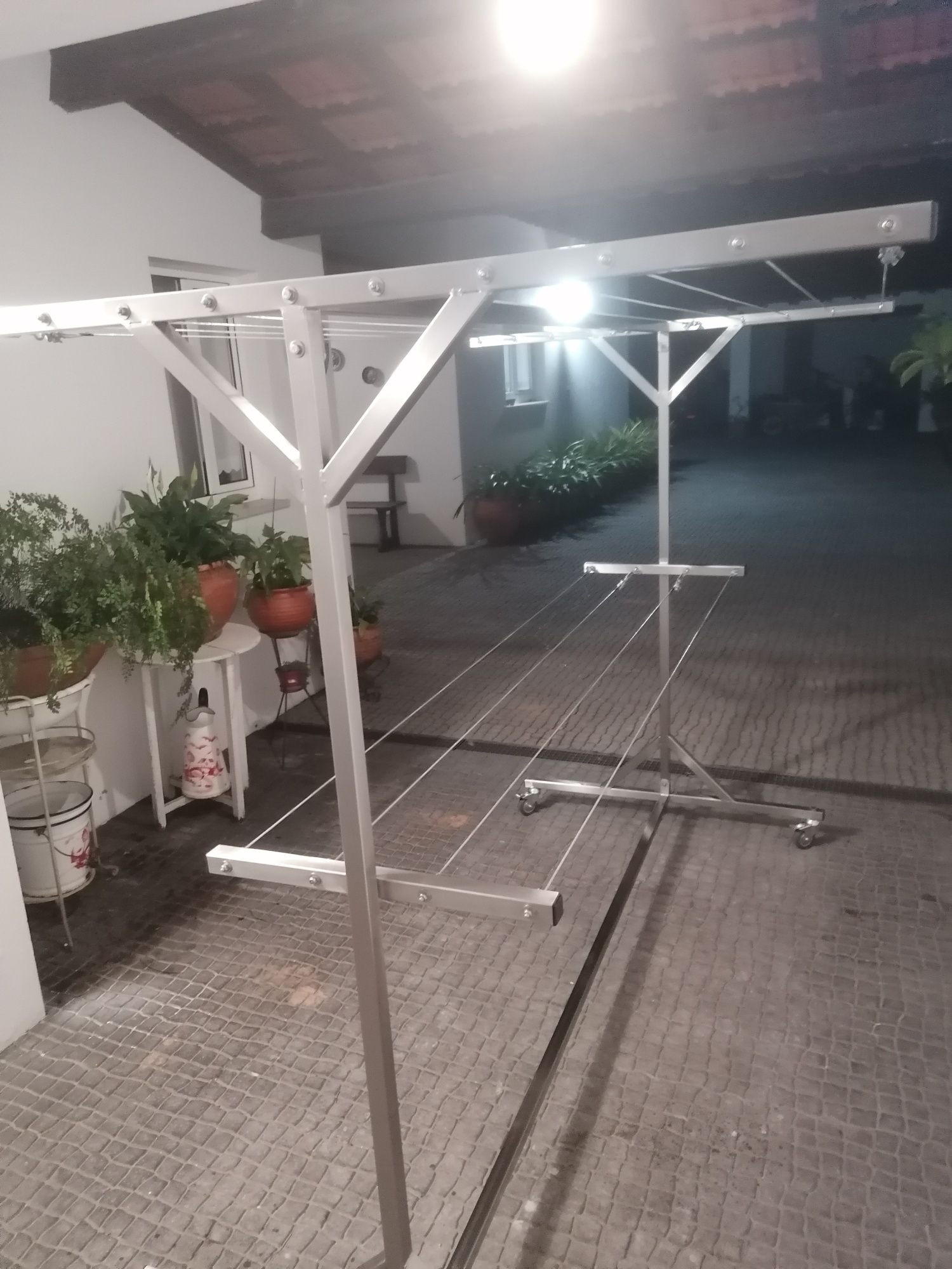 Estendal em inox