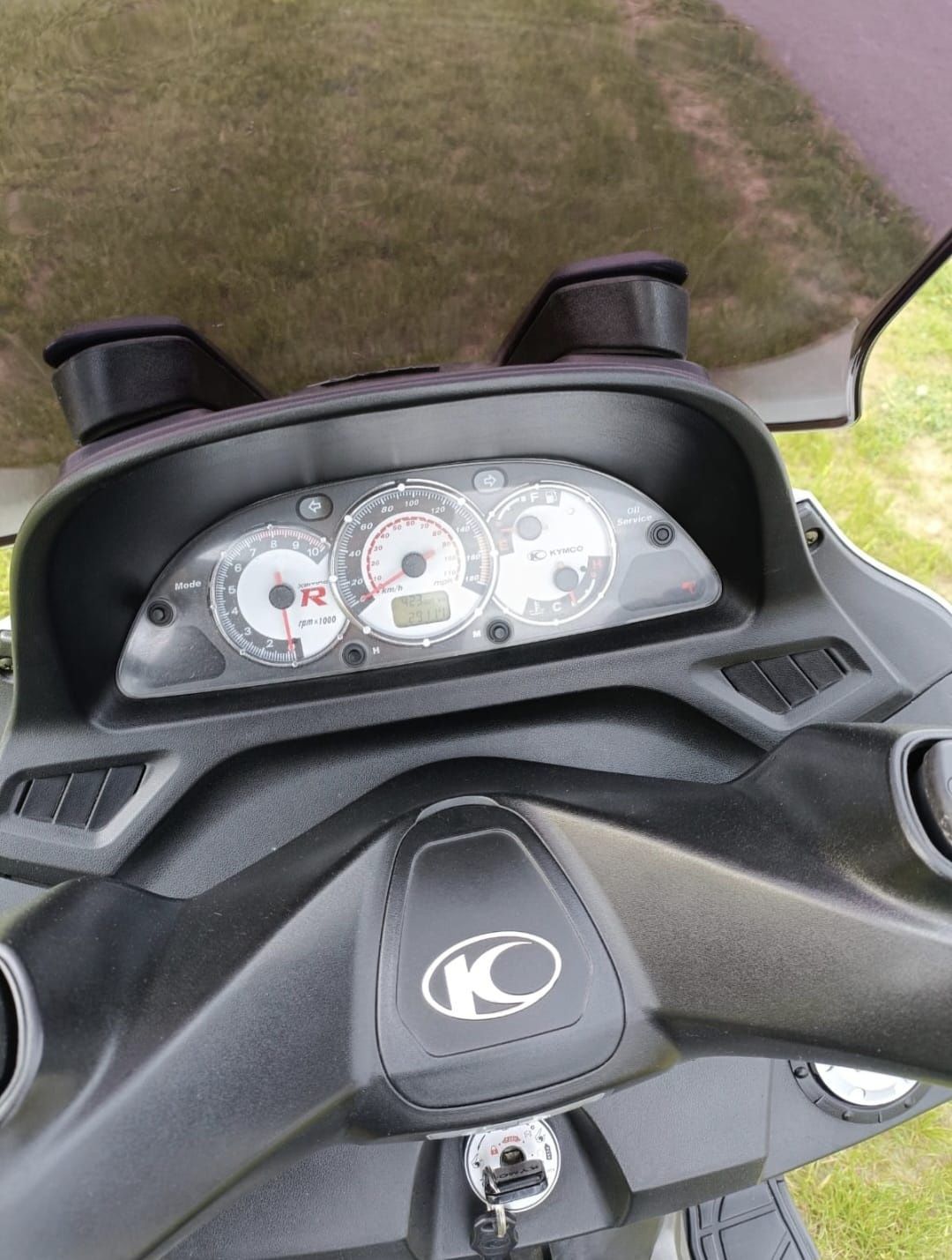 Kymco x-citing 300i WTRYSK '08 rok 29000km jestem właścicielem 3 lata