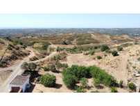 Lote com projecto aprovado - Moradia Unifamiliar - Vista Mar e Serra