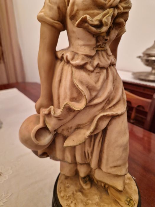 Boneca de decoração