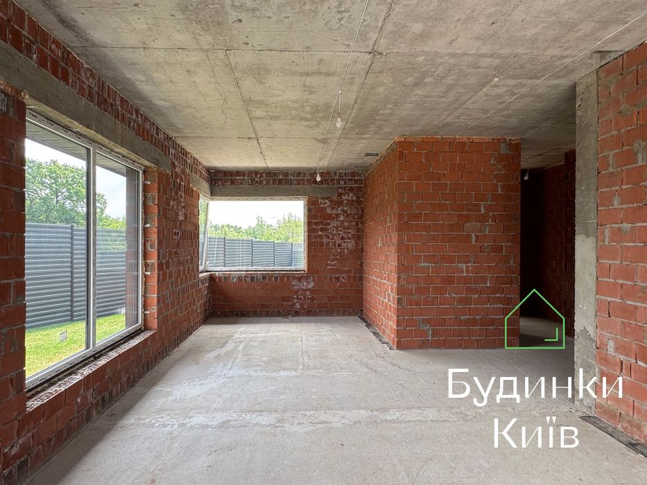 Іванковичі Чабани продаж будинку з травертину під чистове оздоблення