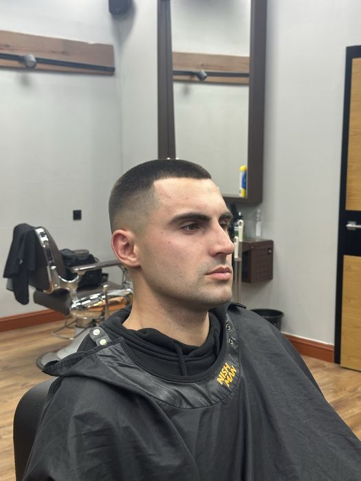 БЕСПЛАТНАЯ стрижка в центре