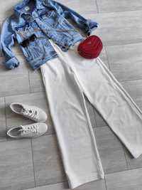 Kremowe szerokie spodnie dresowe, z kieszeniami, Naree, r. S, dresy