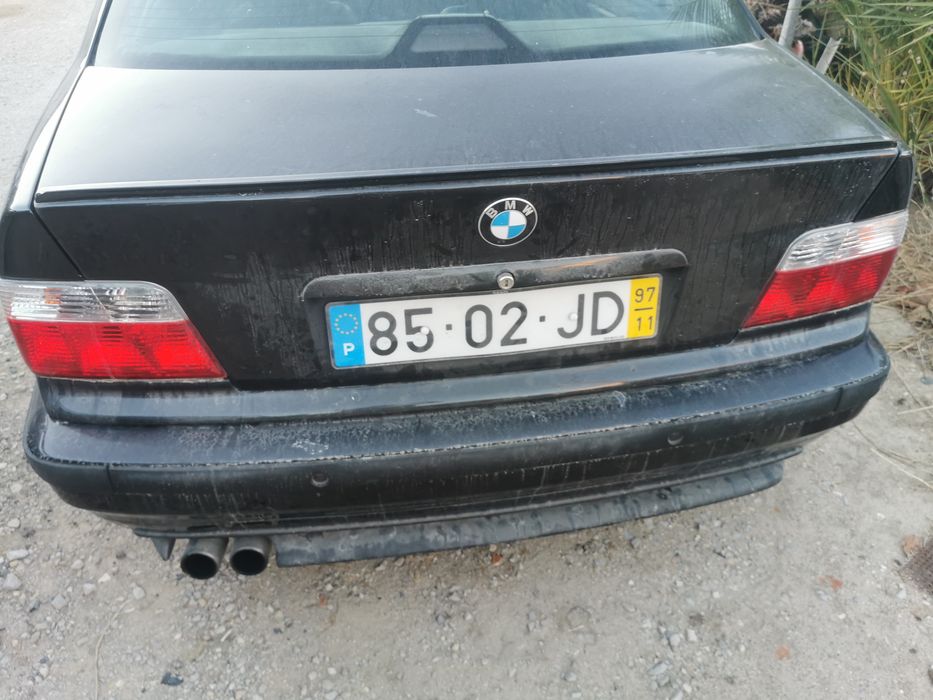 BMW 318tds com motor 325tds  em ótimo estado para peças