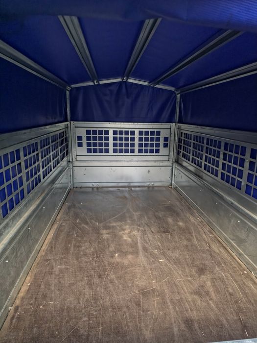 Przyczepka Unitrailer 750 kg - półroczna
