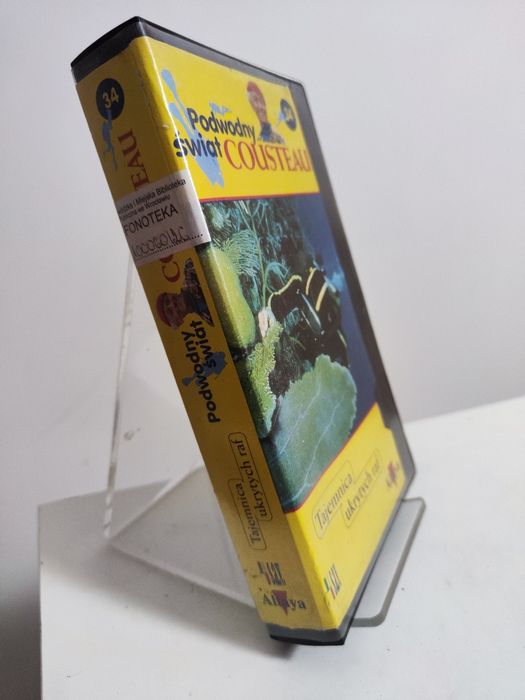 Podwodny świat Cousteau 34 Tajemnica ukrytych raf kaseta VHS
