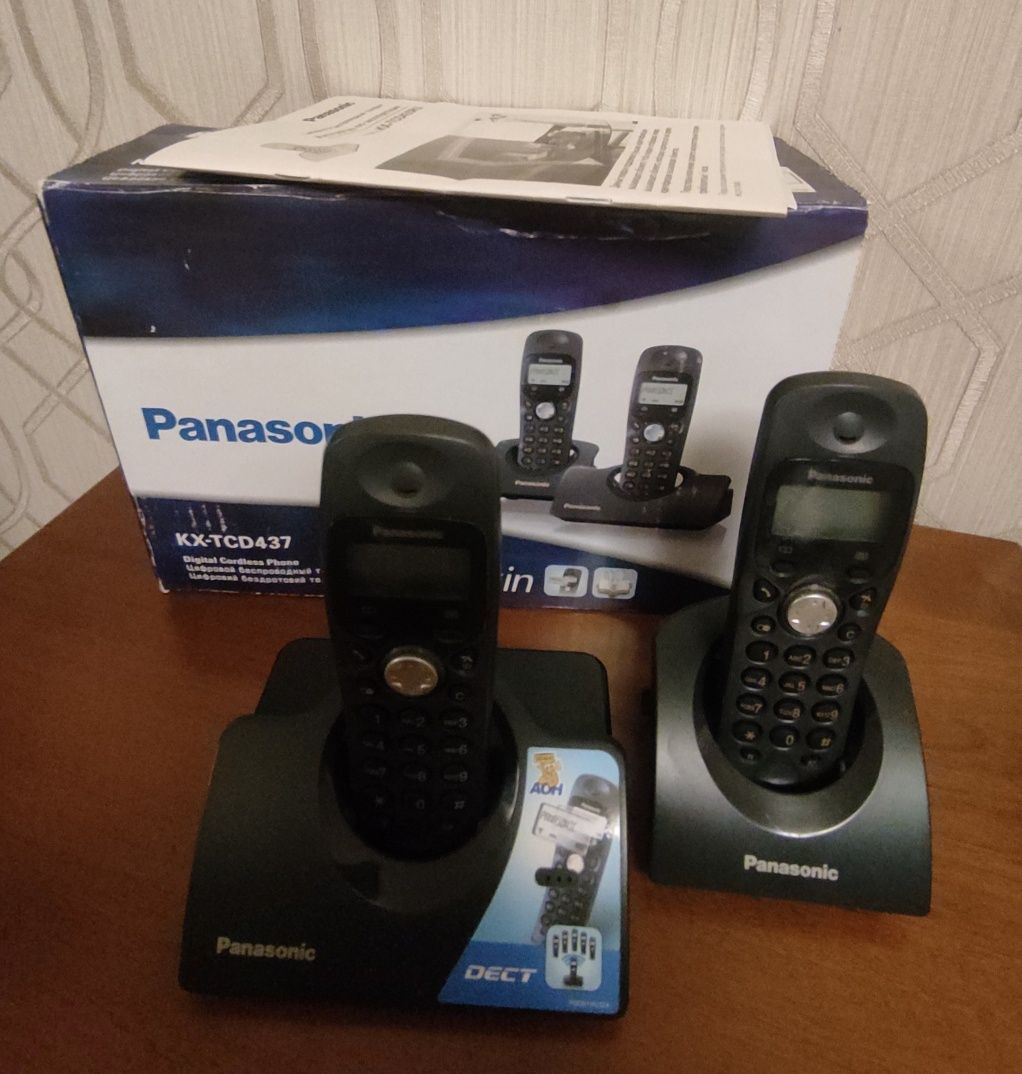 Телефон безпровідний Panasonic KX-TCD437