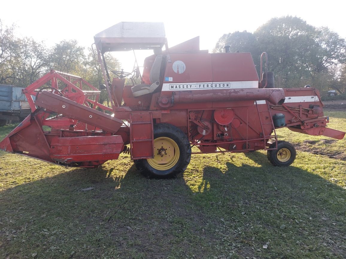 Комбайн Massey Ferguson 186