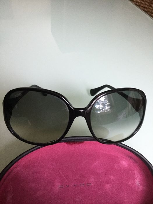 Okulary słoneczne marki TODS