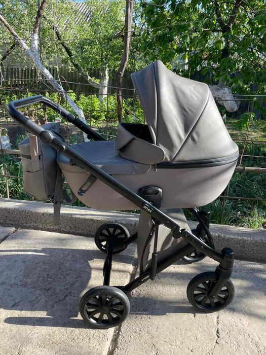 Коляска Anex e/type Luna 2 в 1