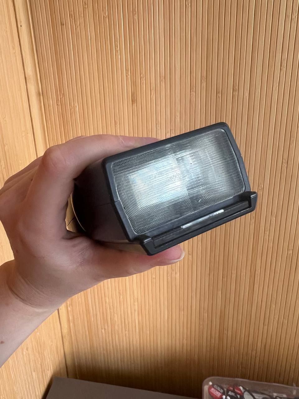 Nikon спалах speed light sb-600