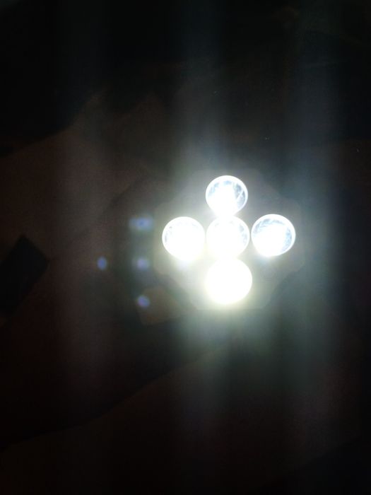 Ліхтар акумуляторний світлодіодний.