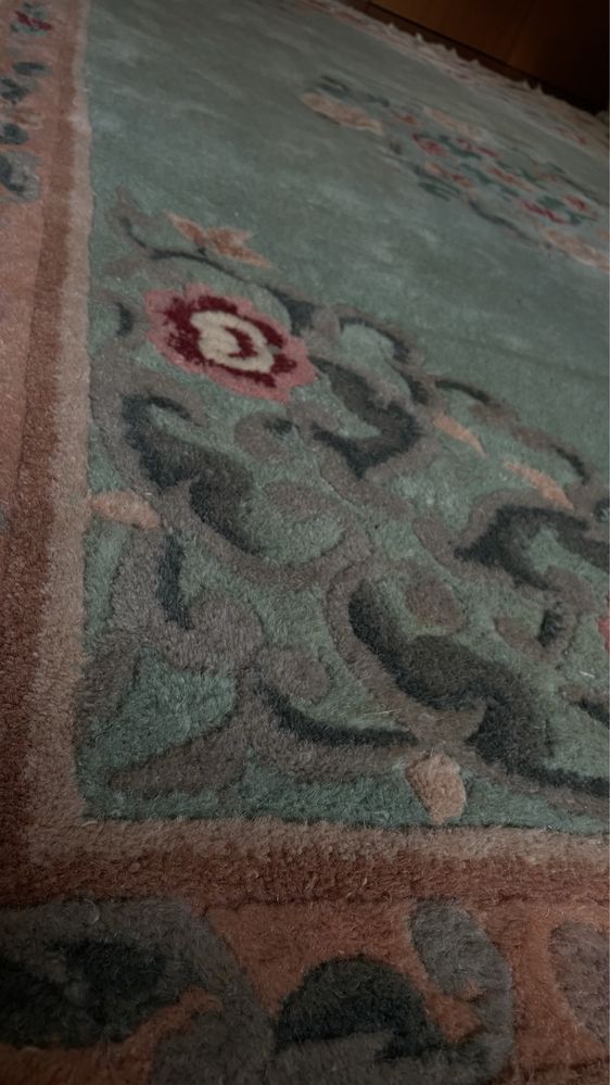 Carpete verde antiga