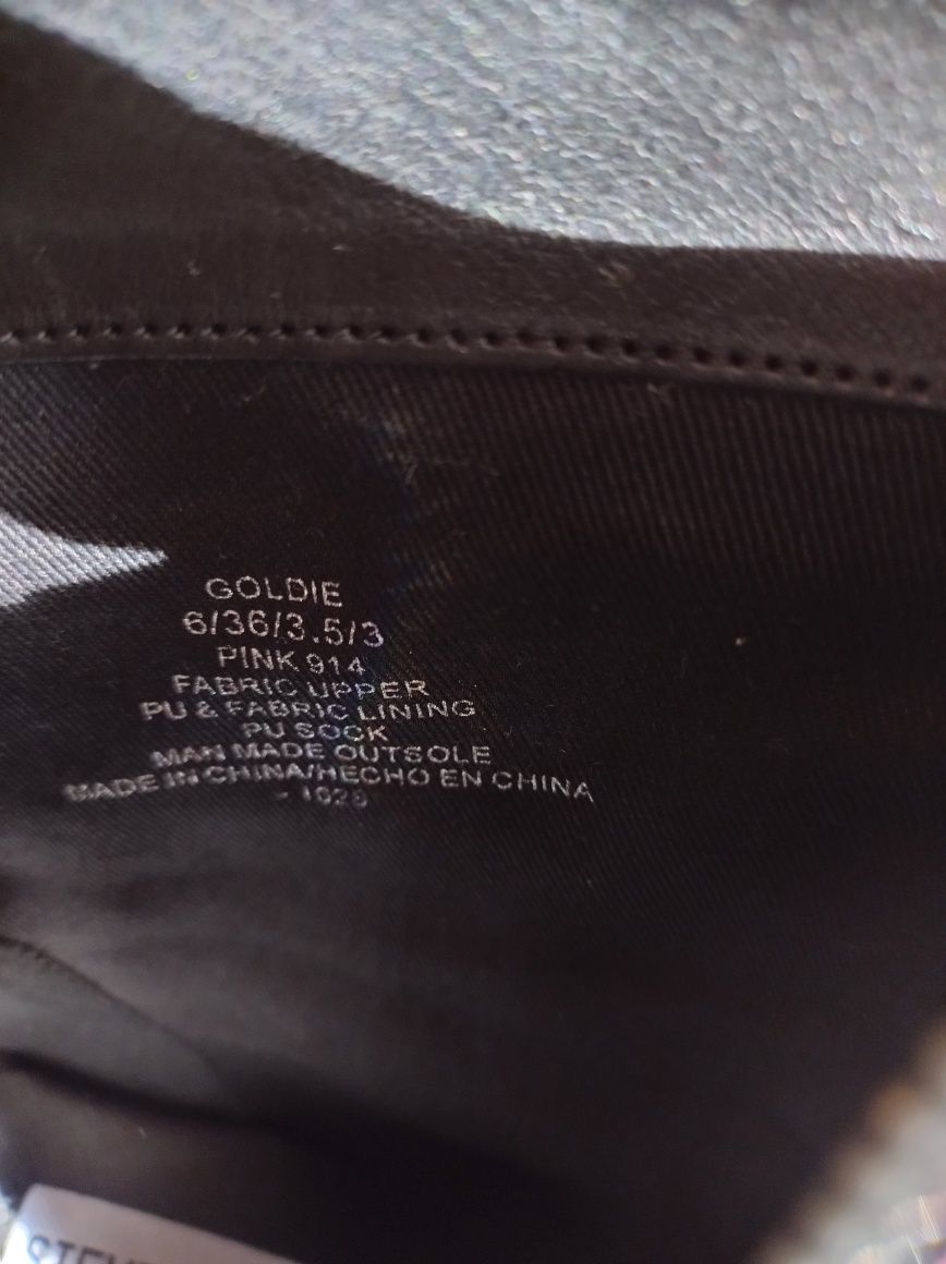 Buty na słupku r.36
