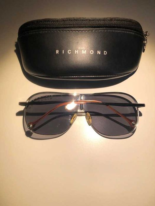 Óculos de Sol John Richmond
