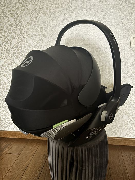 Автокрісло Cybex Cloud T + plus i-Size Sepia Black чорне