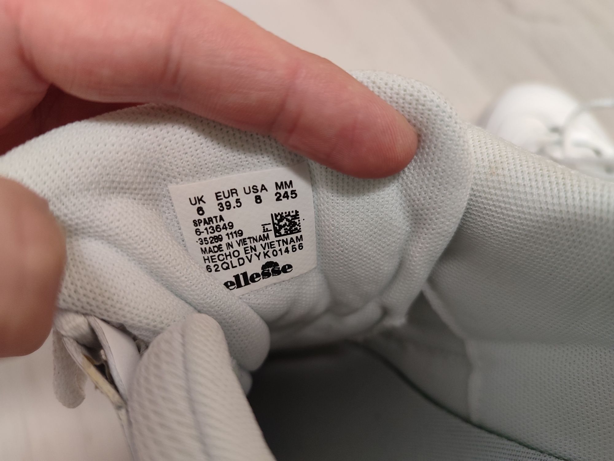 Sneakersy białe 39,5 nowe ellesse sparta buty adidasy sportowe