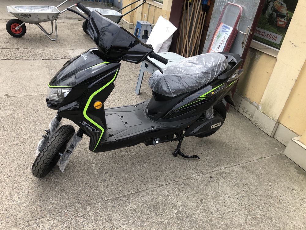 Продам електро скутер