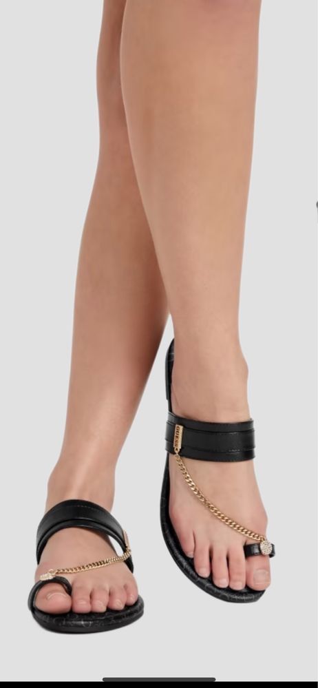 Шльопанці Guess розмір 8