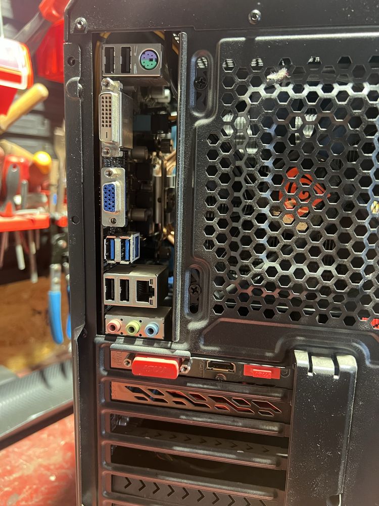Komputer do gier intel i5 2400 gtx 1050