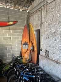 Kayak monolugar laranja