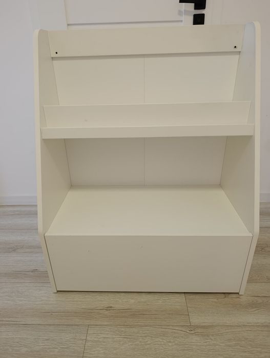 Regał na książki IKEA z szufladą BERGIG