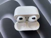 Apple AirPods 3 Białe