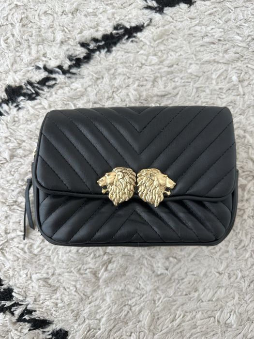 Carteira acolchoada preta ZARA