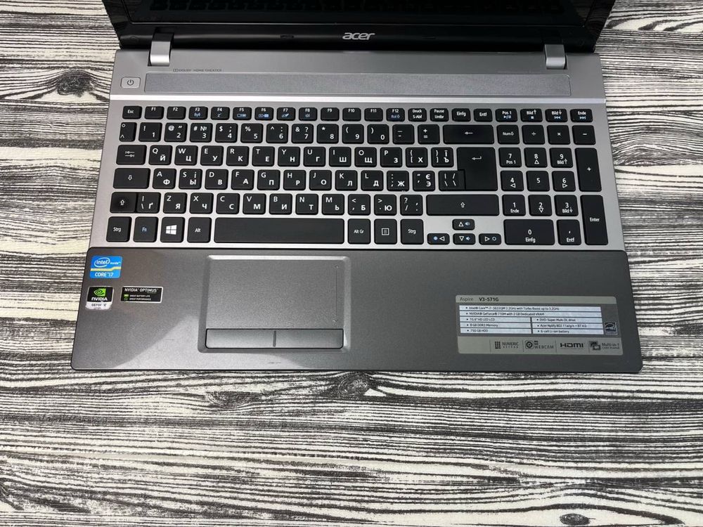 Acer i5-3/Geforce 710/8Gb/500Gb V5-571G ігровий ноутбук