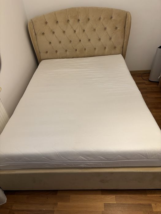 Łóżko sypialniane z wezgłowiem welur beżowe 140x200 z materacem lubbez