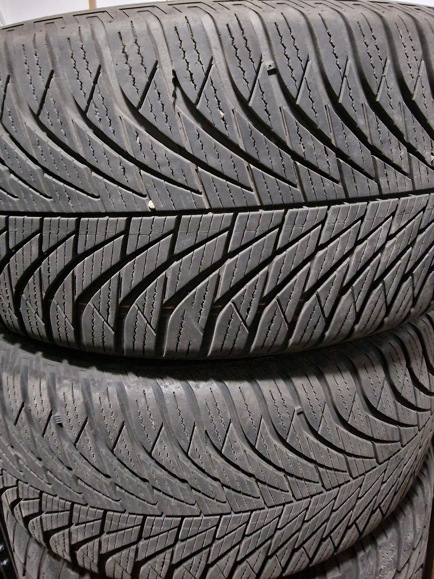 Opony całoroczne Fulda 225/50 R17