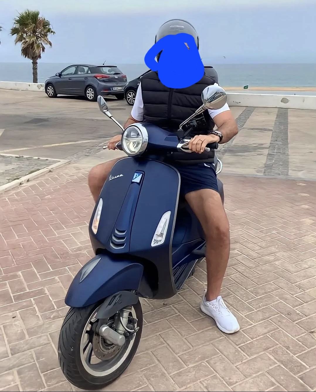 Vespa Primavera Sport 125 azul mate