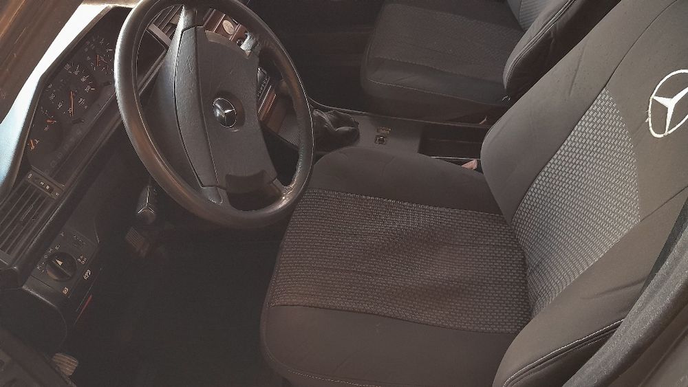 Мерс 124 .2.5 дизель універсал срочно