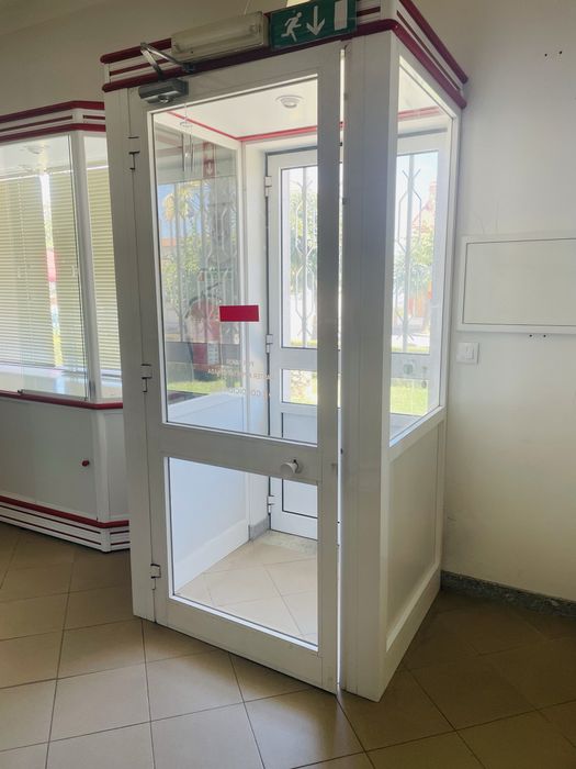 Mobiliario para comercio